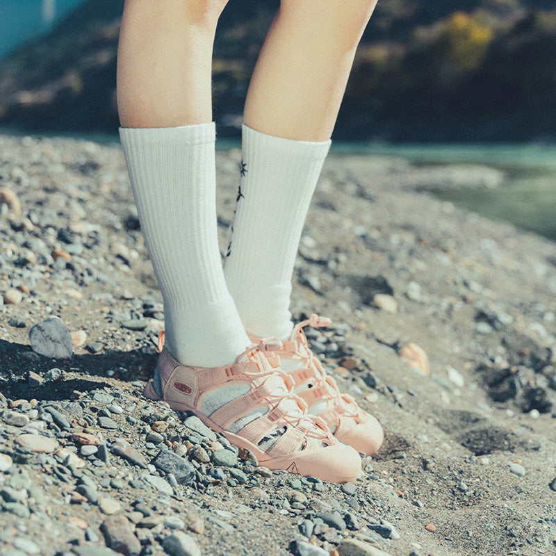 キーン ニューポート エイチツー KEEN NEWPORT H2 MONOCHROME/CAMEO ROSE レディース サンダル 1032114