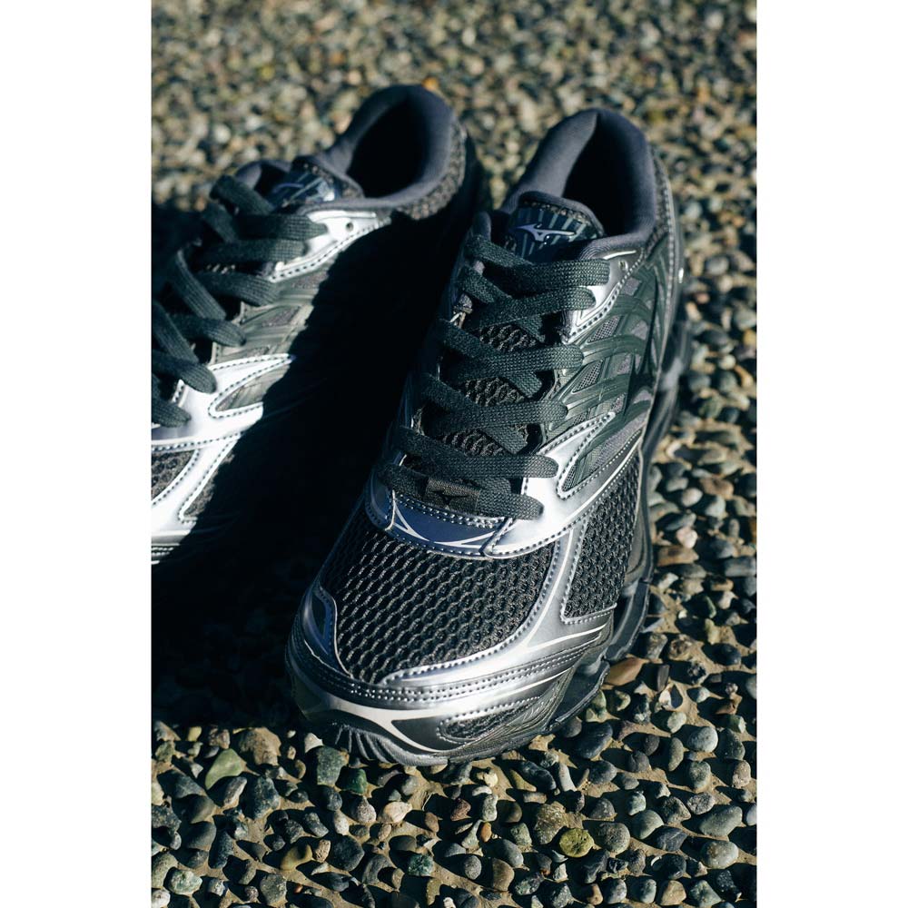 ミズノ MIZUNO WAVE PROPHECY LS ブラック×ブラック×メタリックグレー メンズ レディース スニーカー D1GA251103
