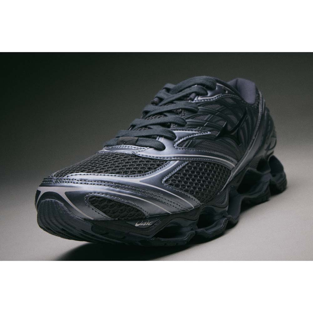 ミズノ MIZUNO WAVE PROPHECY LS ブラック×ブラック×メタリックグレー メンズ レディース スニーカー D1GA251103
