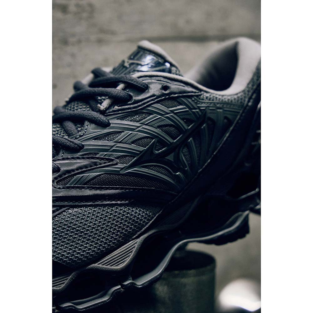 ミズノ MIZUNO WAVE PROPHECY LS グレー×ブラック×ダークグレー メンズ スニーカー D1GA333705