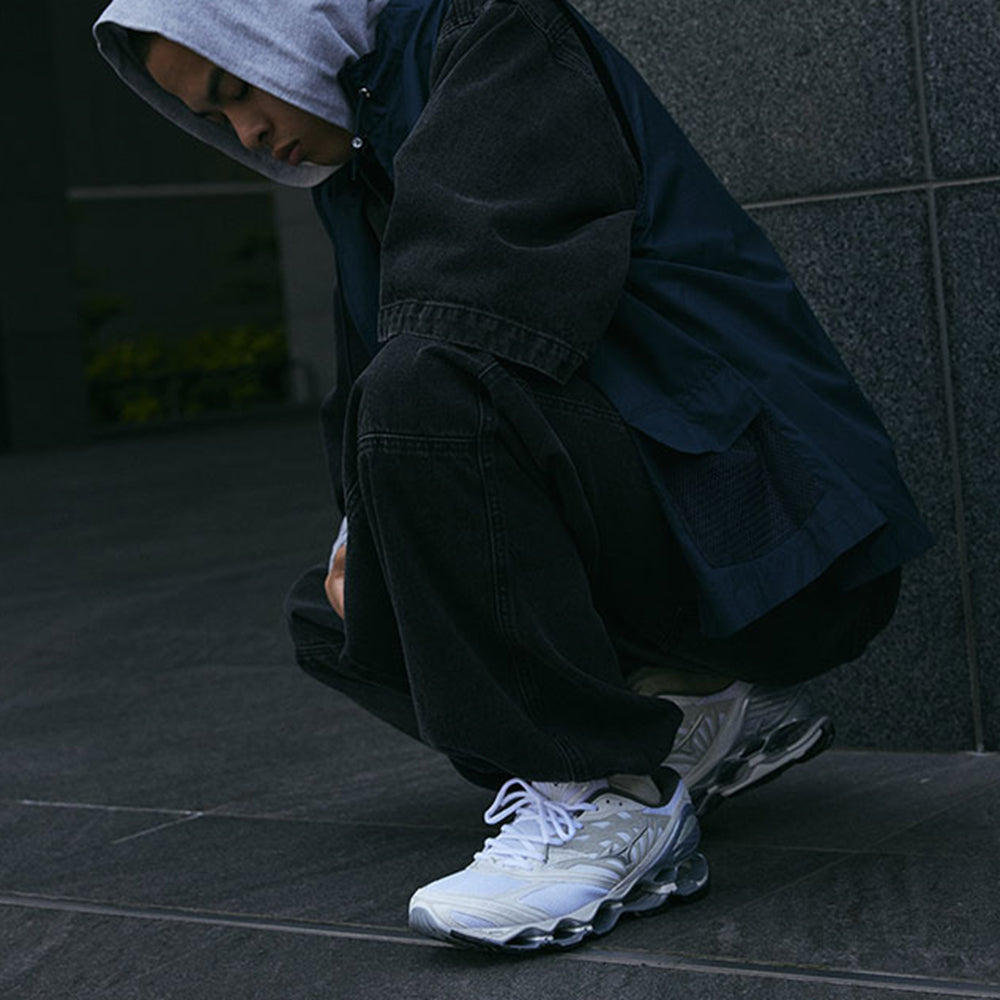 ミズノ MIZUNO WAVE PROPHECY LS ホワイト×シルバー メンズ レディース スニーカー D1GA333702