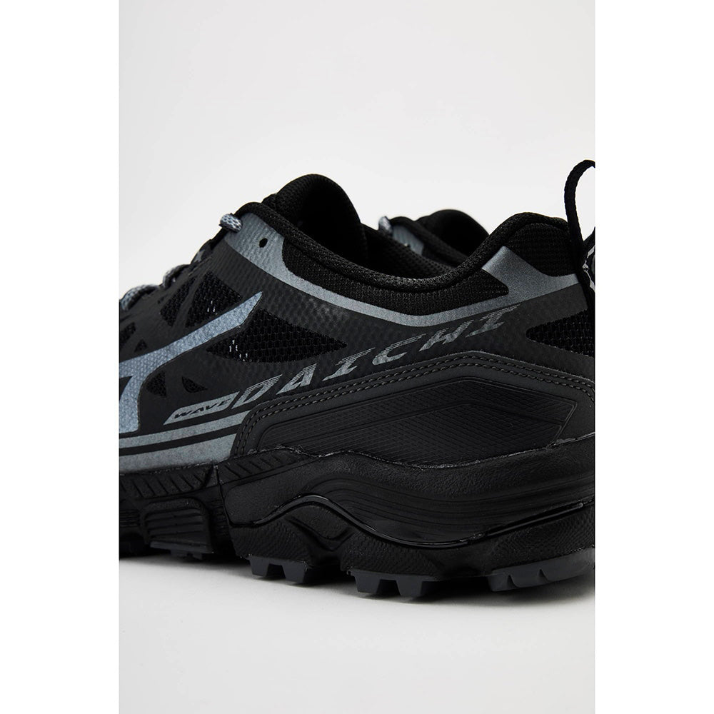 ミズノ ウエーブダイチ LS MIZUNO WAVE DAICHI LS 01:ブラック×シルバー×メタリックグレー メンズ レディース スニーカー D1GA260101