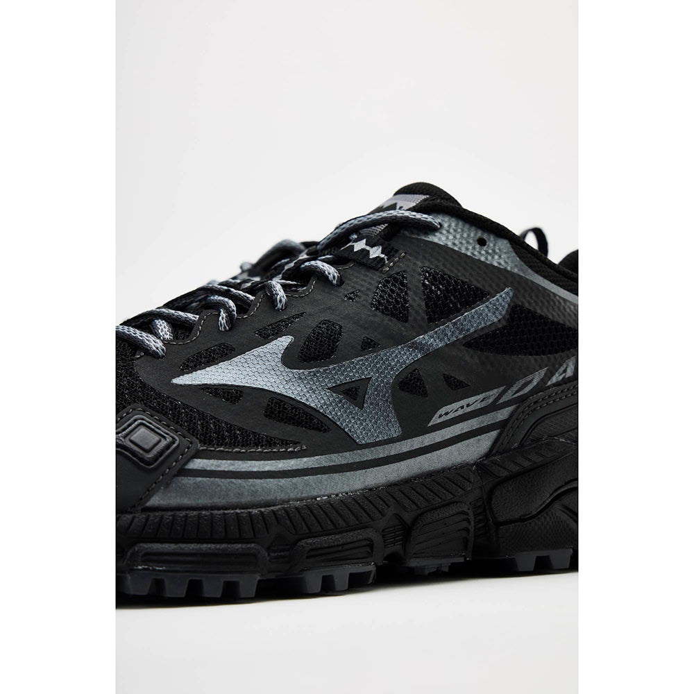 ミズノ ウエーブダイチ LS MIZUNO WAVE DAICHI LS 01:ブラック×シルバー×メタリックグレー メンズ レディース スニーカー D1GA260101