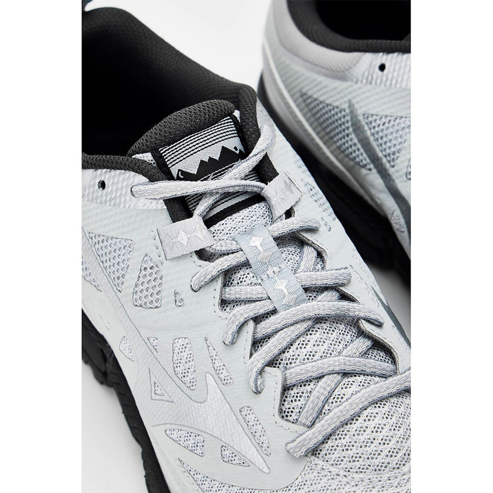 ミズノ ウエーブダイチ LS MIZUNO WAVE DAICHI LS 02:オフホワイト×シルバー×グレー メンズ レディース スニーカー D1GA260102