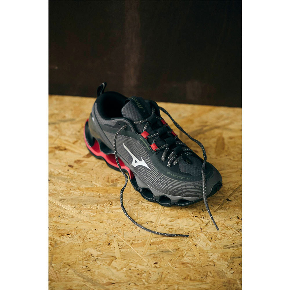 ミズノ ウエーブプロフェシー 13.2 MIZUNO WAVE PROPHECY 13.2 03:ダークグレー×シルバー×レッド メンズ スニーカー D1GA260503