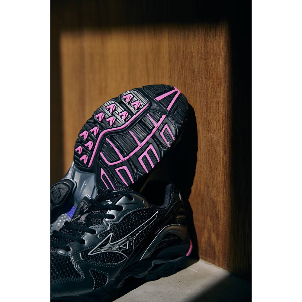 ミズノ ウエーブライダー 10 MIZUNO WAVE RIDER 10 02:チャコール×ブラック×ピンク メンズ レディース スニーカー D1GA261D02
