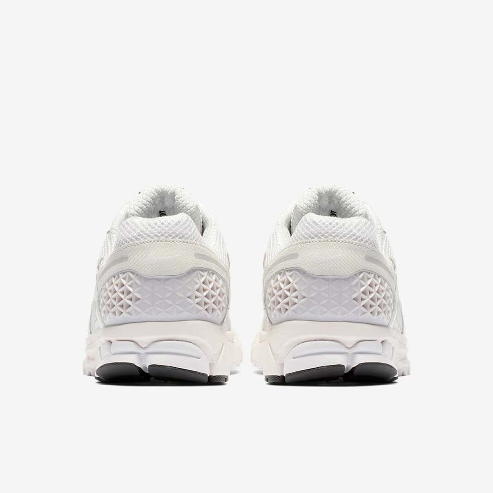 ナイキ ズーム ボメロ 5 NIKE ZOOM VOMERO 5 バストグレー/ブラック メンズ スニーカー BV1358-001