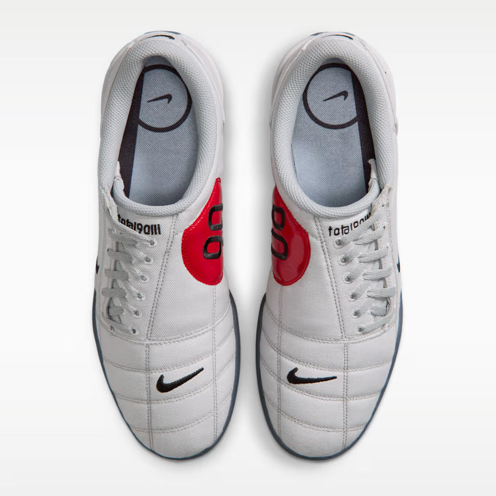 ナイキ トータル 90 プレミアム NIKE TOTAL 90 PRM ライトスモークグレー/ユニバーシティレッド/フォトンダスト/ブラック メンズ スニーカー IH3585-002