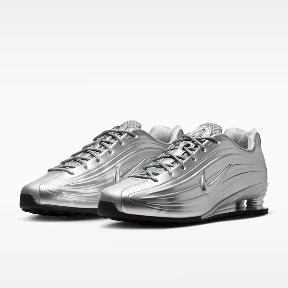ナイキ ショックス Z NIKE SHOX Z シルバー/ブラック/メタリックシルバー レディース スニーカー IO7843-002