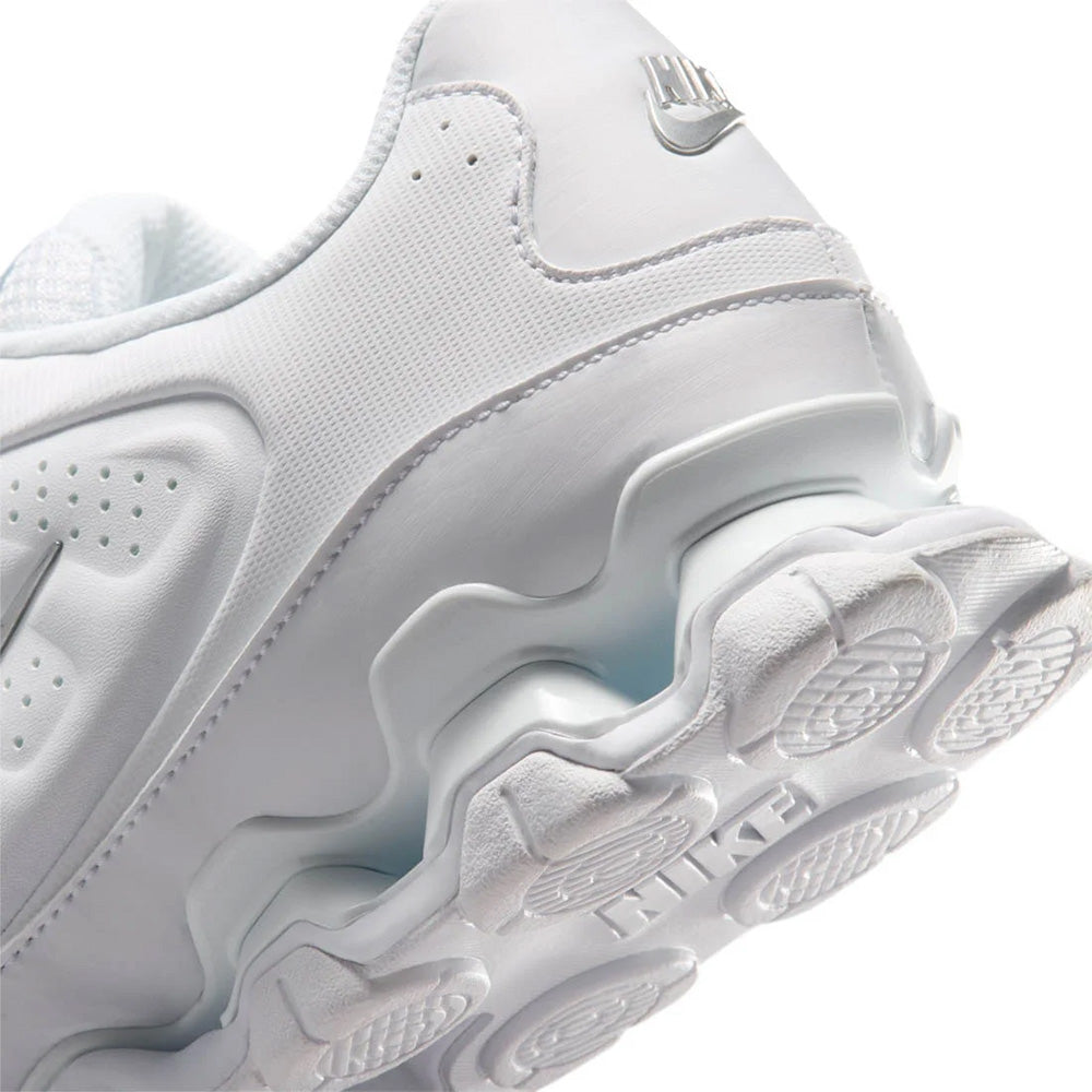 ナイキ リアックス 8 NSW SL NIKE REAX 8 NSW SL ホワイト/メタリックシルバー レディース スニーカー IR1458-102