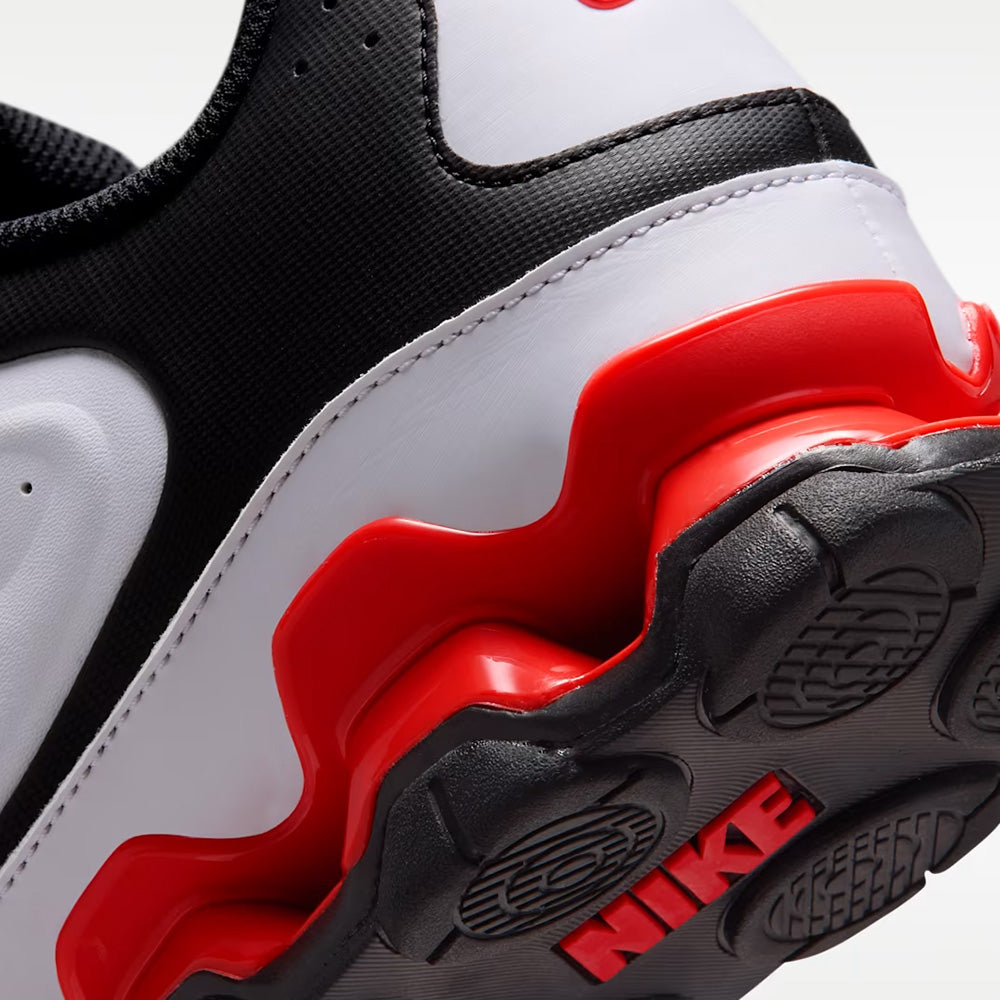 ナイキ リアックス 8 NSW SL NIKE REAX 8 NSW SL ホワイト / ブラック / ライトクリムゾン メンズ スニーカー IR5118-103