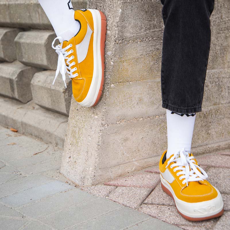 ノースウェーブ エスプレッソ スエード Northwave ESPRESSO SUEDE Yellow / White メンズ レディース スニーカー NW-001-YEW