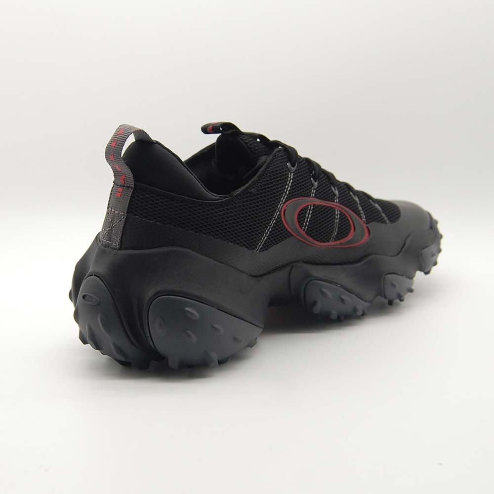 オークリー エッジ フレックス OAKLEY EDGE FLEX BLACKOUT メンズ スニーカー FOF100538-02E
