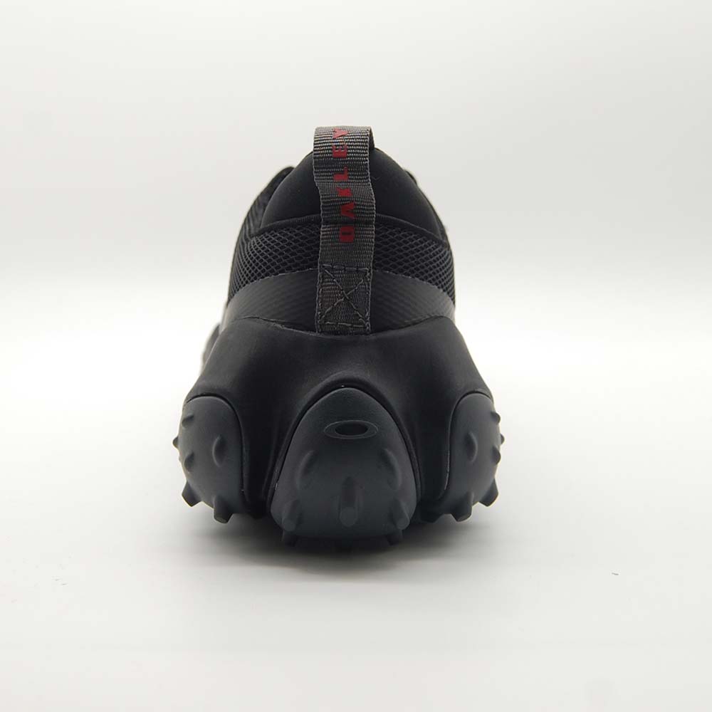 オークリー エッジ フレックス OAKLEY EDGE FLEX BLACKOUT メンズ スニーカー FOF100538-02E