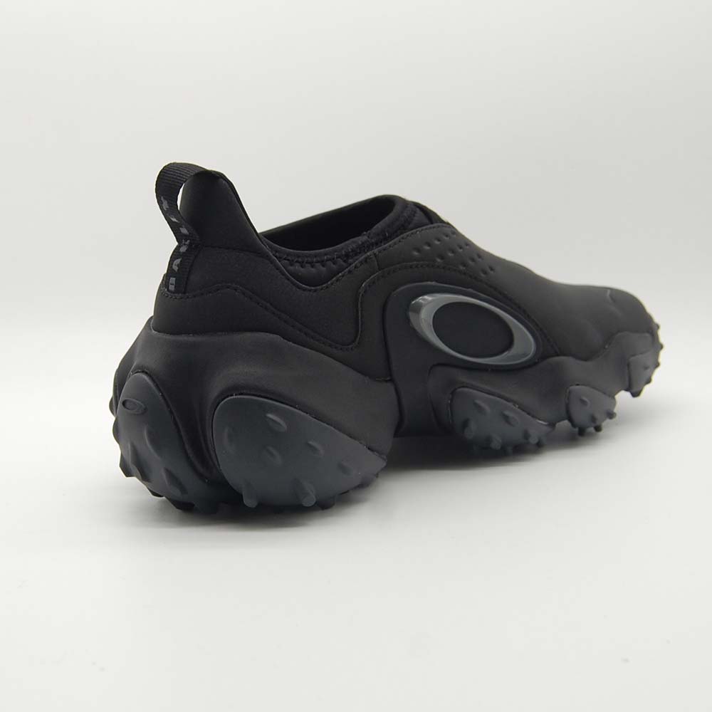 オークリー エッジ アイコン OAKLEY EDGE ICON BLACKOUT メンズ スニーカー FOF100539-02E