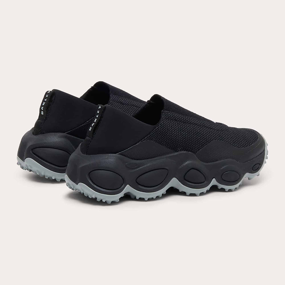 オークリー イオンシフト OAKLEY EON SHIFT PITCH BLACK メンズ スニーカー FOF100704-021