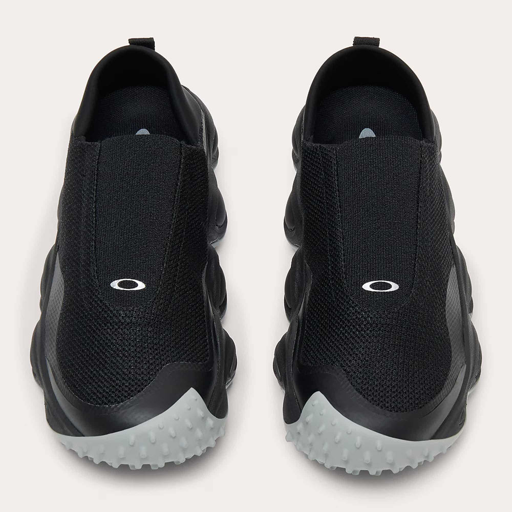 オークリー イオンシフト OAKLEY EON SHIFT PITCH BLACK メンズ スニーカー FOF100704-021