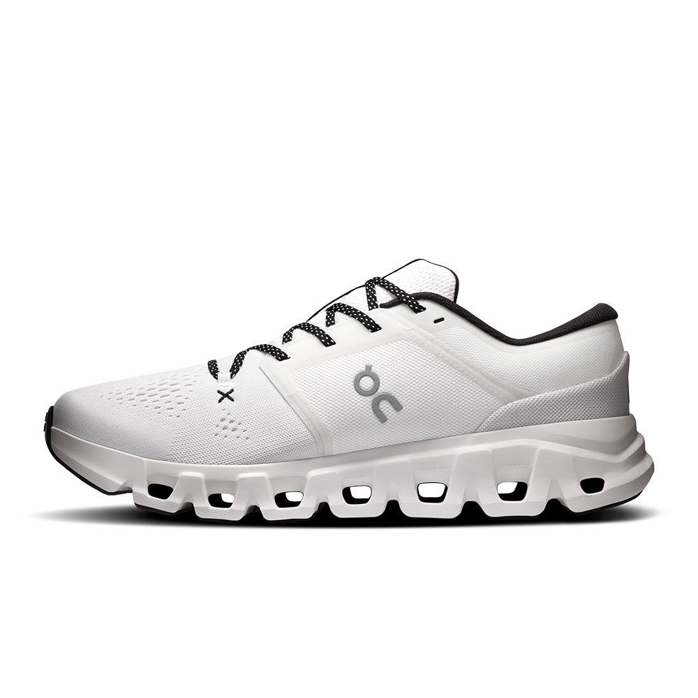 オン クラウド エックス 5 On シューズ Cloud X 5 White | Black メンズ スニーカー 3MG30080462