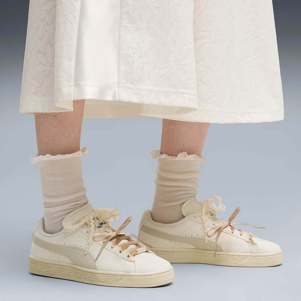 プーマ ウィメンズ スウェード ブルーム PUMA SUEDE BLOOM WNS Frosted Ivory-Silver Fog レディース スニーカー 408330-01