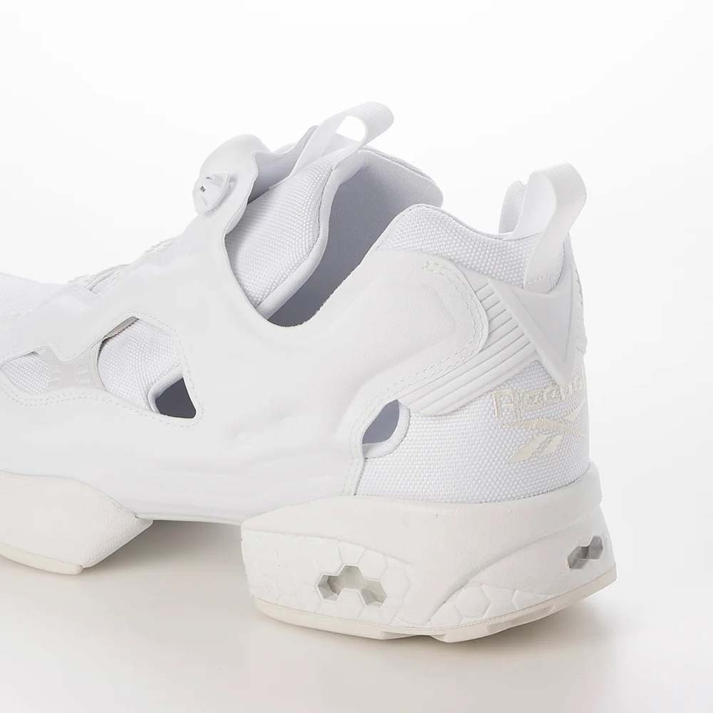 リーボック インスタポンプフューリー 94 Reebok INSTAPUMP FURY 94 ホワイト メンズ レディース スニーカー 100211658