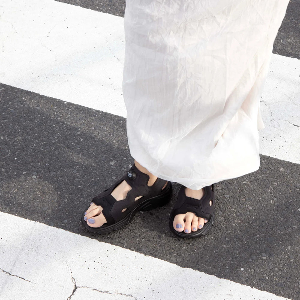 リーボック インスタポンプフューリー サンダル Reebok INSTAPUMP FURY SANDAL ブラック メンズ レディース サンダル 100251112