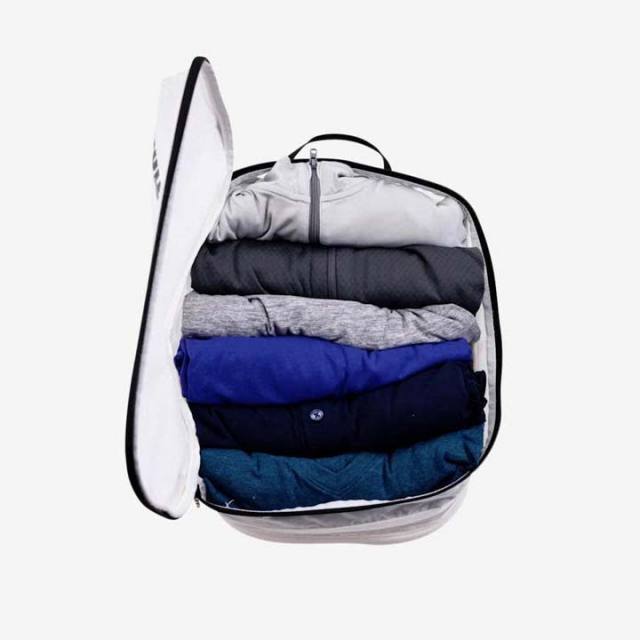 スーリー 着用前/着用後 パッキングキューブ 中 ホワイト THULE Clean/dirty packing cube White バッグ アクセサリー 3204861