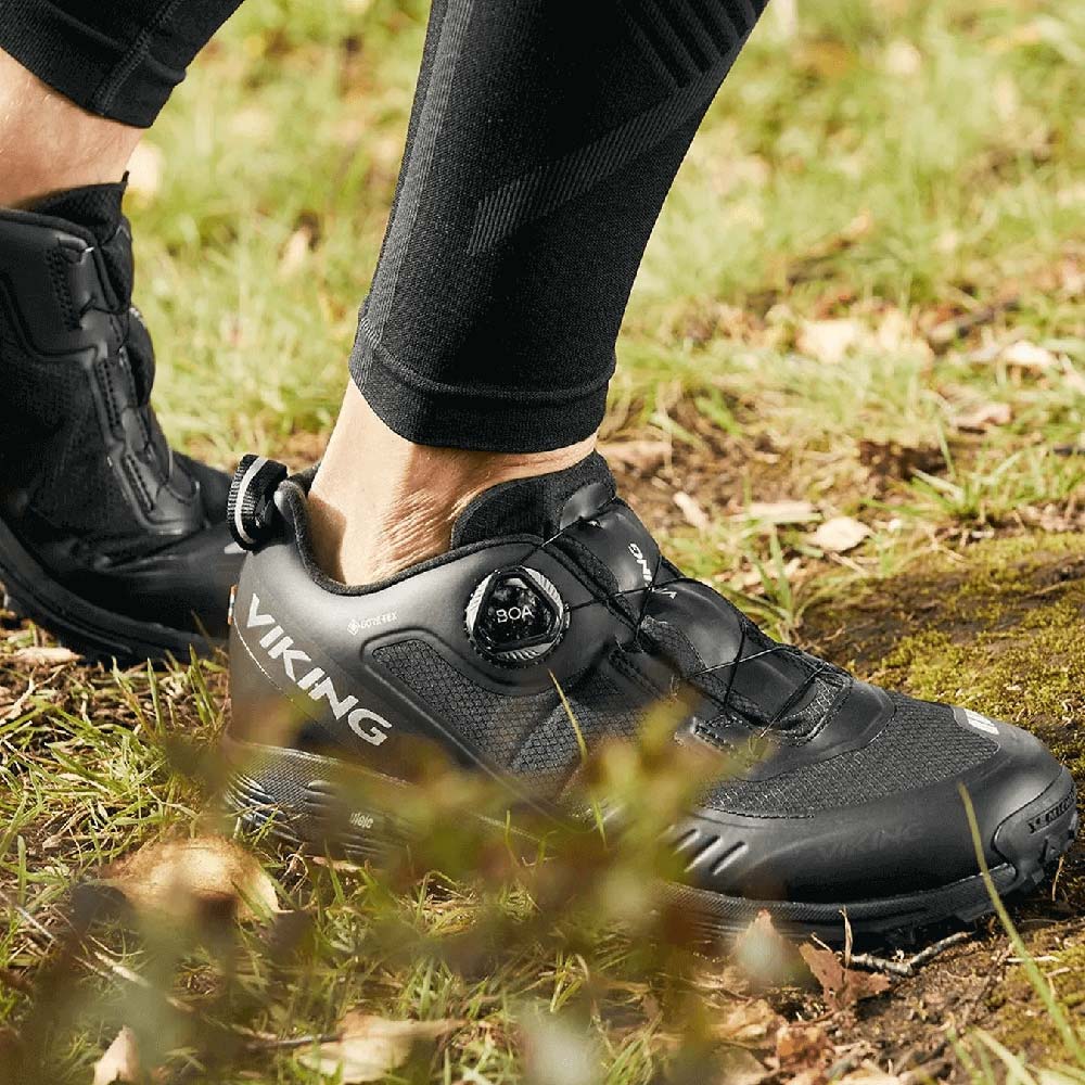 ヴィーキング アナコンダ ライト 5 ロー ゴアテックス ボア VIKING Anaconda Light 5 Low GTX BOA Black メンズ レディース 登山 GORE-TEX 透湿 防水シューズ VF-51200-2