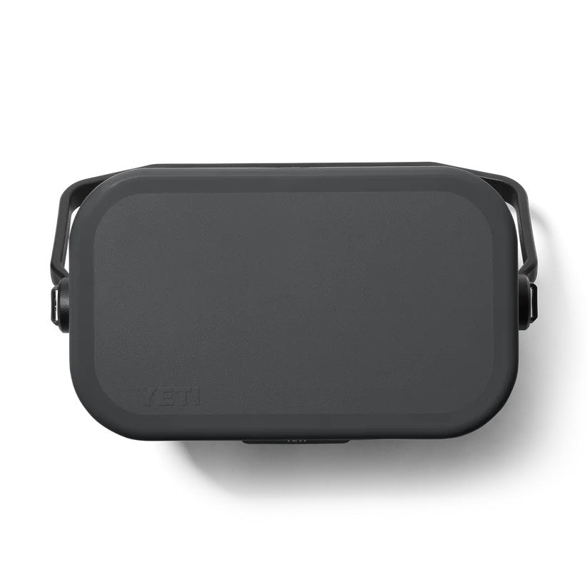 YETI ROADIE 8 CHARCOAL 10018000000