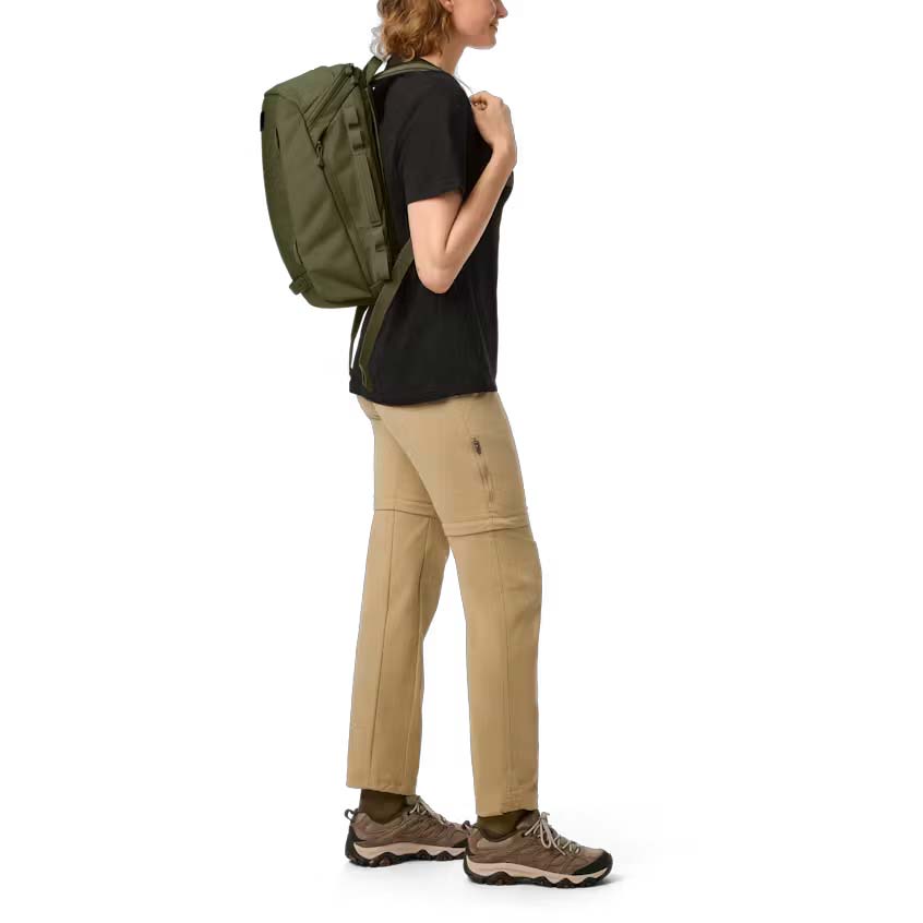 イエティ YETI CROSSROADS 22L CARRY ON BACKPACK OLIVE バッグ類 バックパック 26010000353